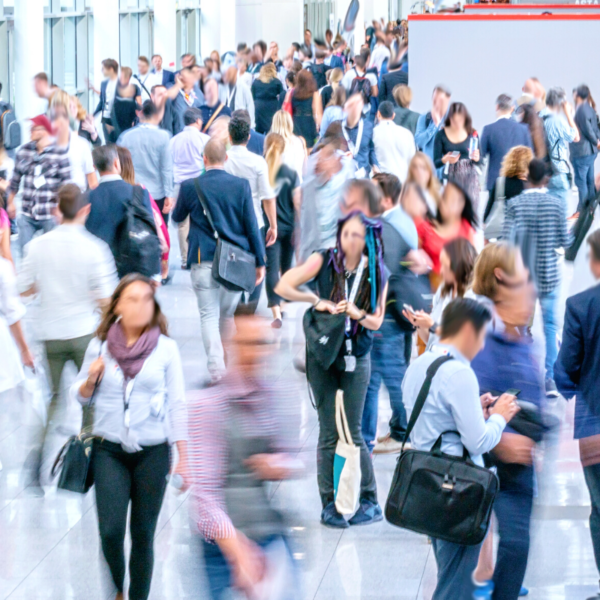 Je participe à des salons professionnels en France